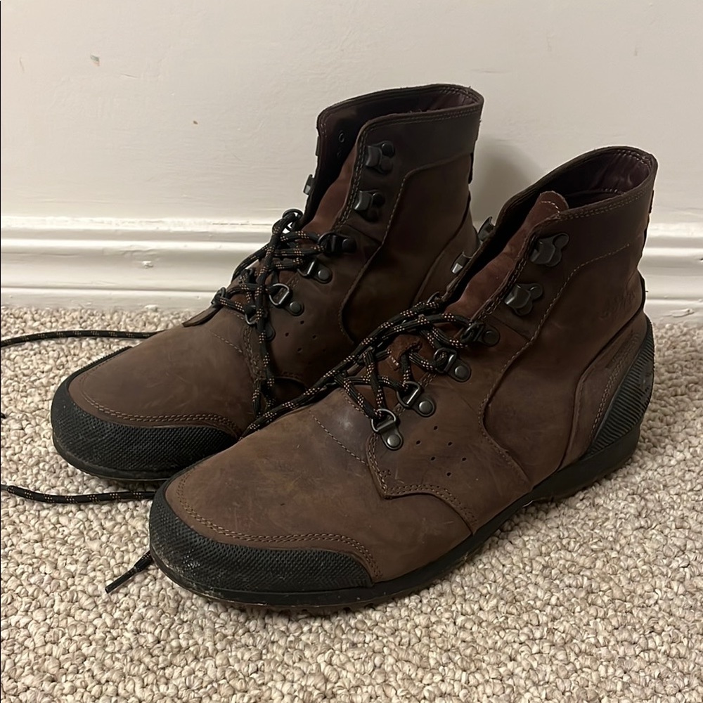 Sorel Men's Brown Leather Boots